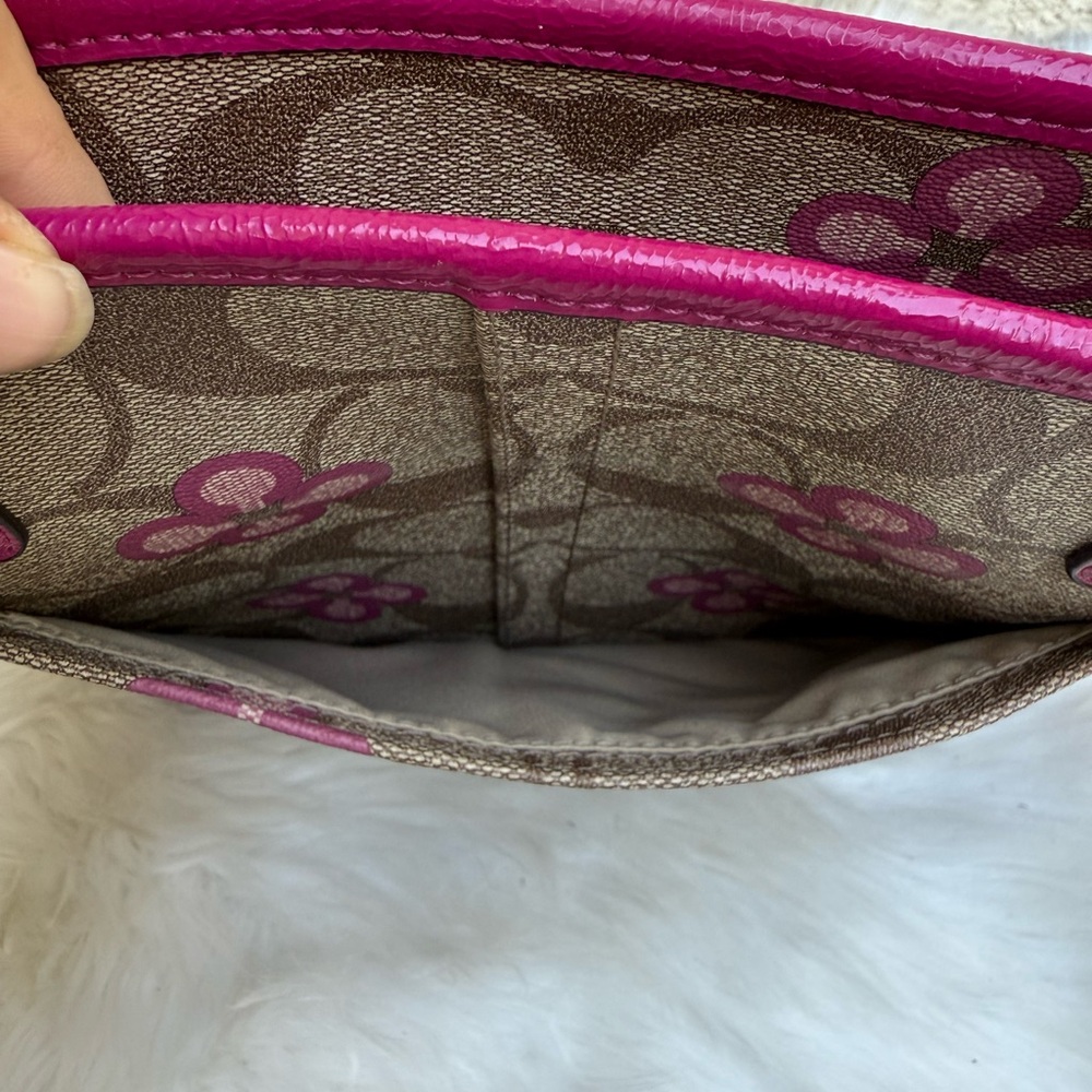 Coach Peyton signature clover tote - Picture 12 of 16
